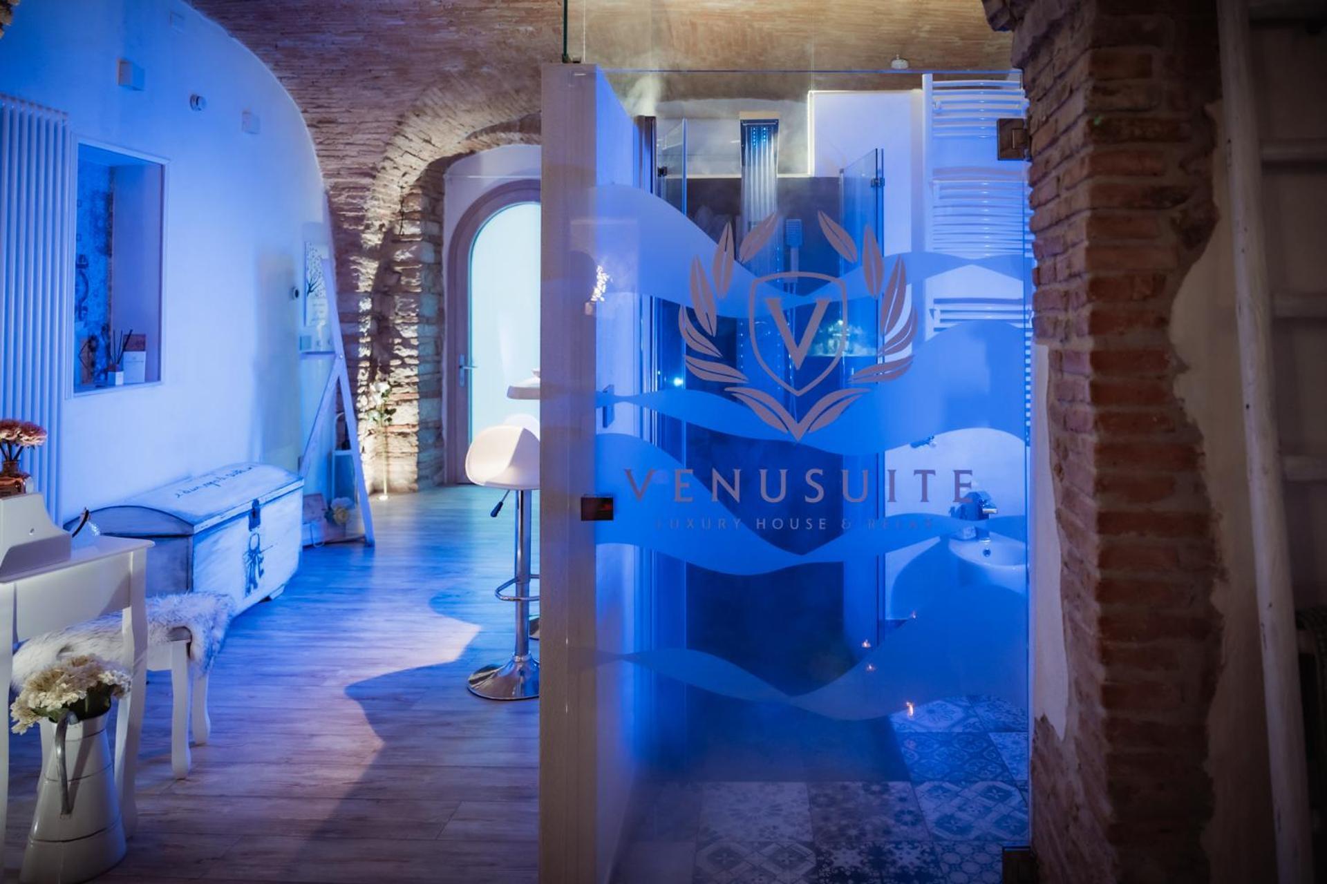 Venusuite Venosa - Luxury House, Spa & Relax - Экстерьер фото